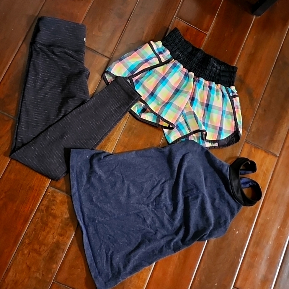 Bundle lot of 3 Lululemon leggings, high neck tank top and shorts
